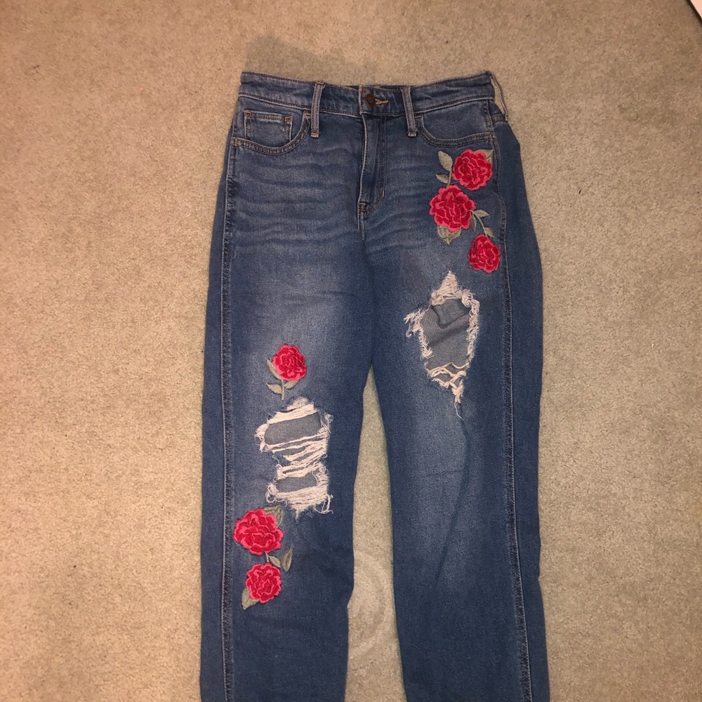 Hollister high rise rose petal embroidered jeans